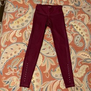 Gently worn burgundy old navy leggings